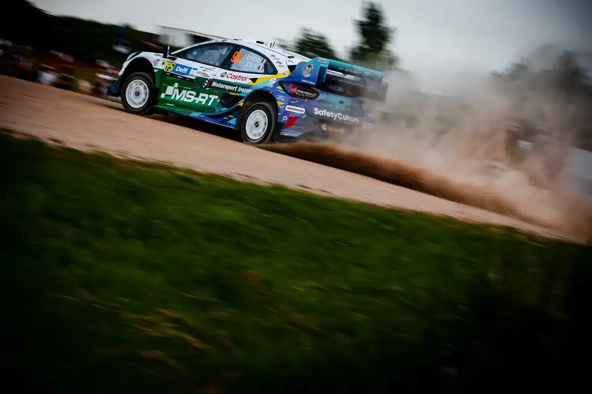Jon Armstrong and Shane Byrne kick up gravel in their number 95 M-Sport Ford Puma Rally1 ahead of WRC Rally del Paraguay 2026